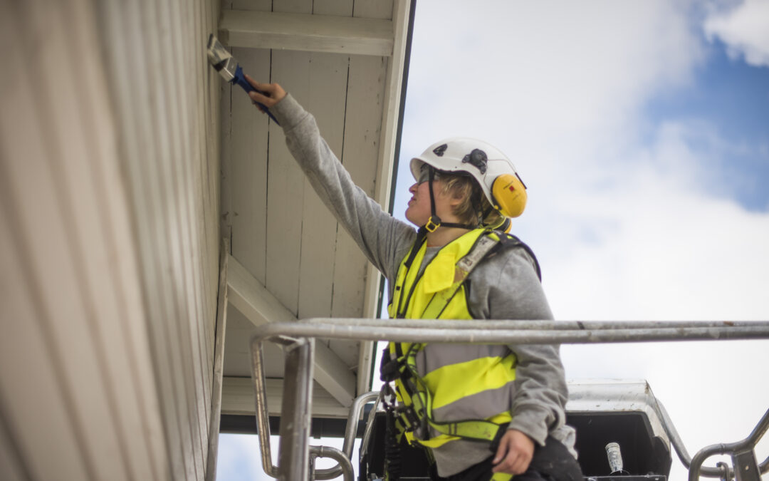 Opiskelijatyönä rakennettu omakotitalo myynnissä