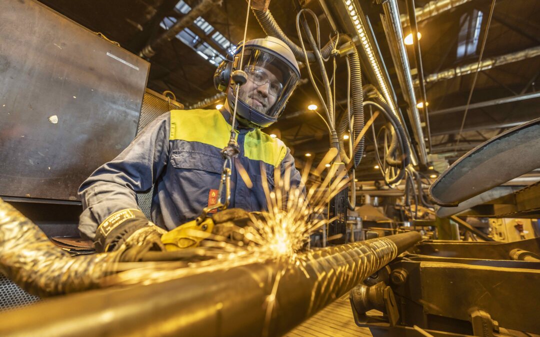 Teräksen tekijät – prosessialan koulutus sai Tiimiakatemia®-sertifikaatin