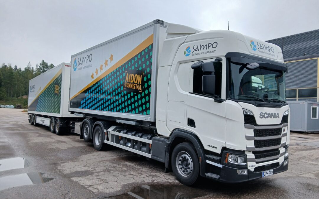 Sampon logistiikka-alalla kuljetaan kohti kestävämpää tulevaisuutta – uusi biokaasuauto saapui Imatralle